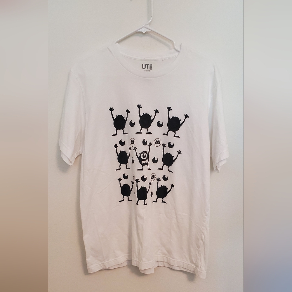 Uniqlo Disney Pixar Monsters Inc Mike Wazowski T-Shirt Size Large